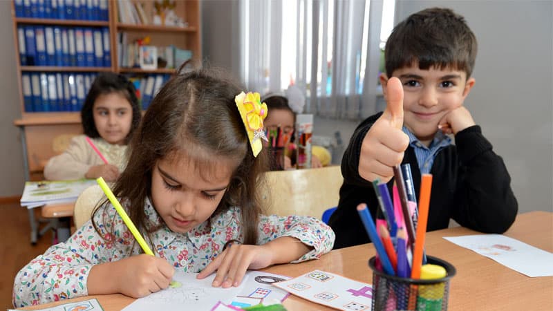 Övladı məktəbə gedəcək valideynlərin nəzərinə (QİYMƏTLƏR)
