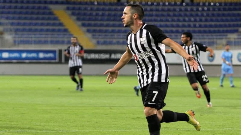 "Bursaspor" Namikin lisenziya problemini həll etdi