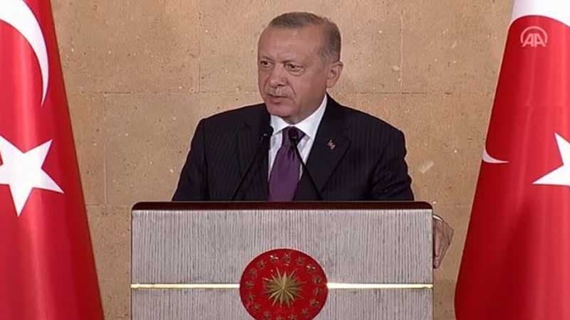 Ərdoğan: "Türkiyə əlavə köç yükünü qaldıra bilməz"