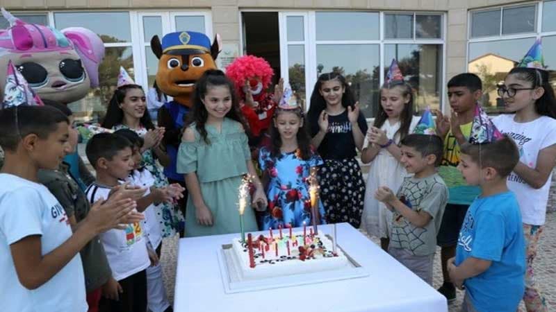 Heydər Əliyev Fondu uşaq evlərinin sakinləri və ahıllar üçün əyləncə proqramı keçirdi