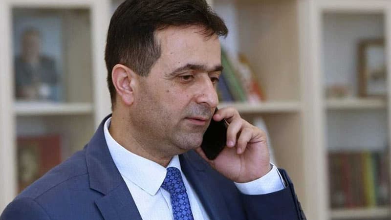 “Mənim qarşıma sənədlər hazır vəziyyətdə gəlirdi, imzalayırdım” - Sabiq aparat rəhbəri