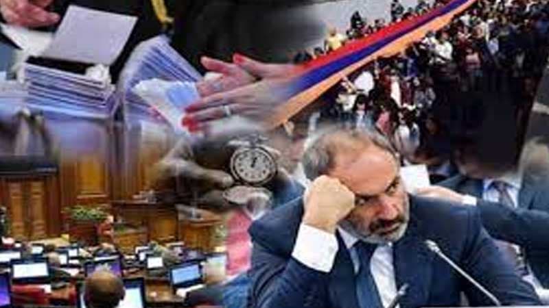Ermənistanda pasport böhranı
