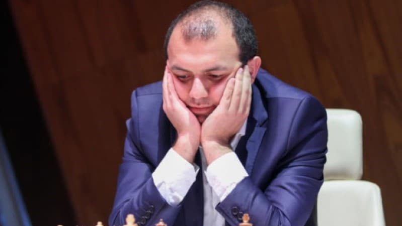 Rauf Məmmədov Avropa çempionatında liderliyə yüksəlib