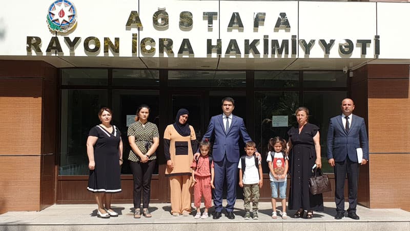 Seymur Orucov şəhidlərimiz övladları ilə görüşdü (FOTOLAR)