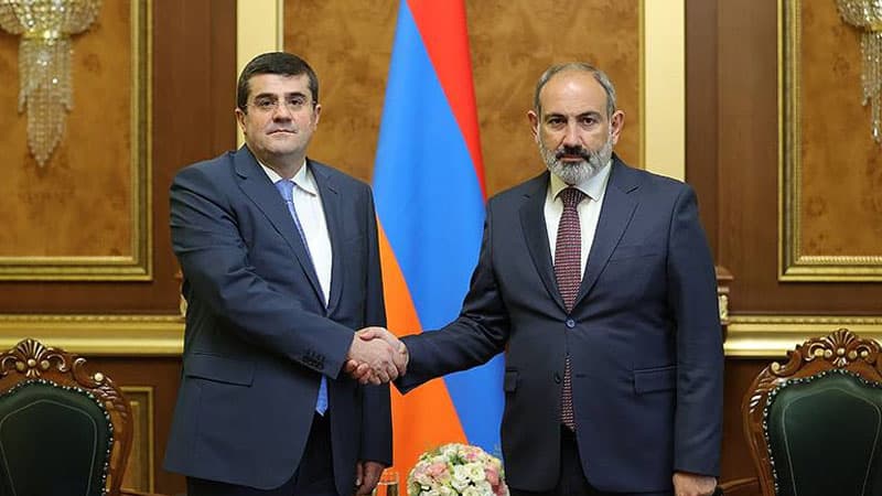 Araik Arutyunyan devrilə bilər - Paşinyana məğlub olan müxalifət “DQR”də inqilaba hazırlaşır