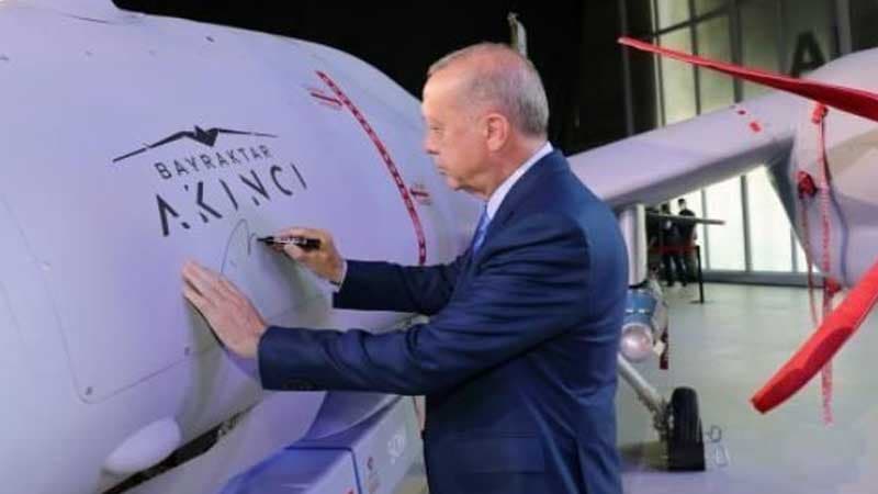 Türkiyənin yeni PUA-ları Ərdoğanın mesajı ilə uçacaq (VİDEO)