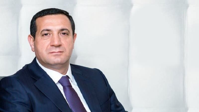 Deputatın rəhbərlik etdiyi fond ləğv edilə bilər - Bir qolu tam bağlanıb (FOTO)
