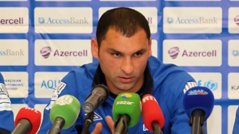 Mahir Şükürov: “Bəlkə gələcəkdə Ronaldonun formasını hərraca çıxardım”