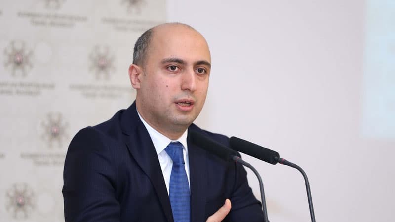 Təhsil naziri məktəblərin açılması ilə əlaqədar vətəndaşlara müraciət etdi