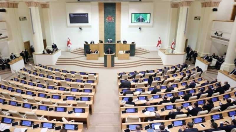 Gürcüstanda karantin qaydalarının pozulmasına görə tətbiq edilmiş cərimələr ləğv edildi