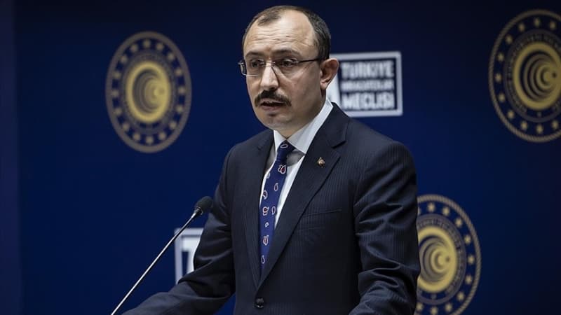 Türkiyənin ticarət naziri Azərbaycana səfərə gəldi