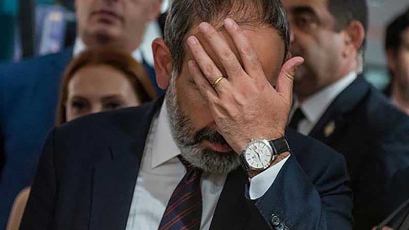 Paşinyan sərxoş vəziyyətdə (VİDEO)