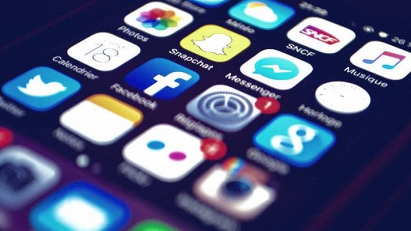 Sosial şəbəkələrdəki problemin dünya iqtisadiyyatına vurduğu ziyan