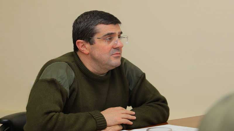 Erməni mediasından iddia: Araik Arutyunyan Xankəndidə atəşə tutuldu