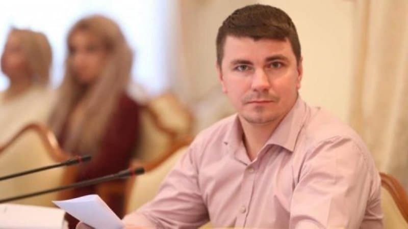 Ukraynalı deputatın meyiti tapıldı