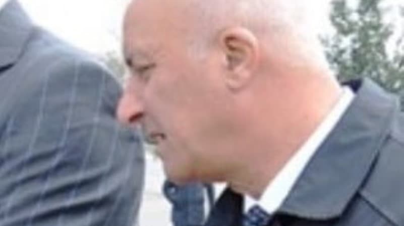 İş otağında öldürülən məmurun fotosu