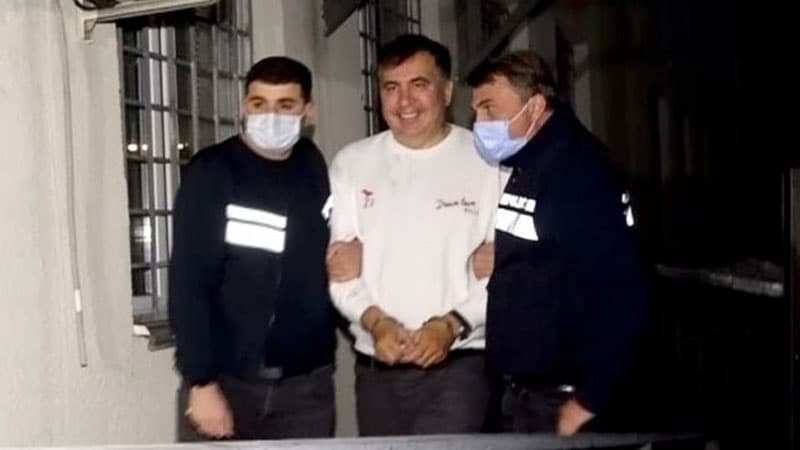 Saakaşvili həbsxanadan dünyaya səsləndi: “Qanunsuz əsirlik...”