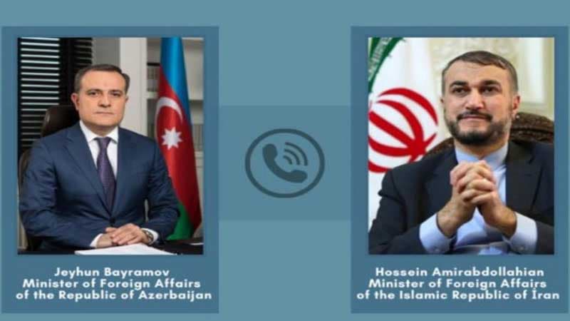 Ceyhun Bayramov İranın xarici işlər naziri ilə danışdı