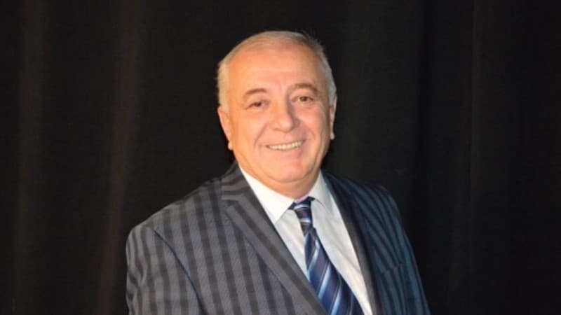 Xalq artisti aktryorların pozulmuş hüquqlarının bərpasını tələb etdi