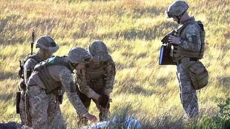 Ukrayna Donbasda “Bayraktar”dan istifadə etdi, rus silahı vuruldu (VİDEO)