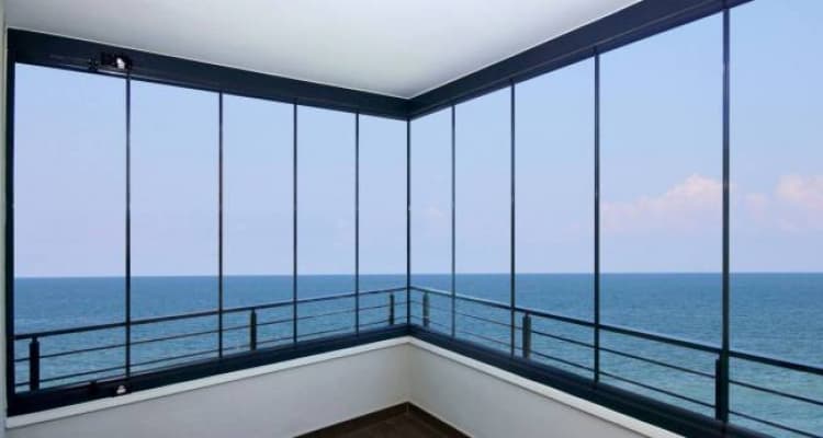 Cam balkon sistemləri: Hansı növ cam balkonlar var?