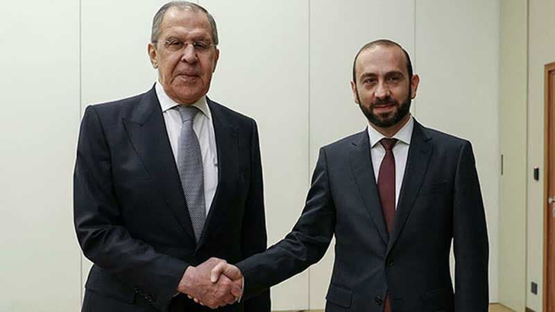 Lavrovla Mirzoyan kommunikasiyaların açılmasından danışdılar