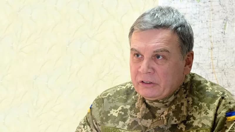 Ukraynanın müdafiə naziri istefa verdi