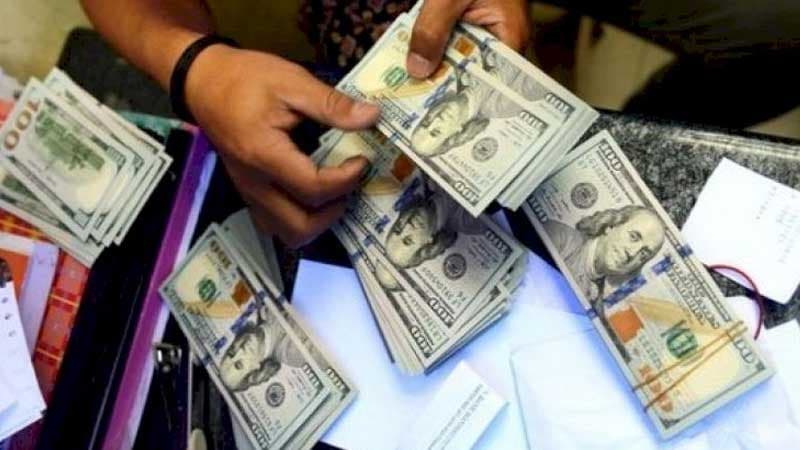 Dollar krediti götürənlərin nəzərinə
