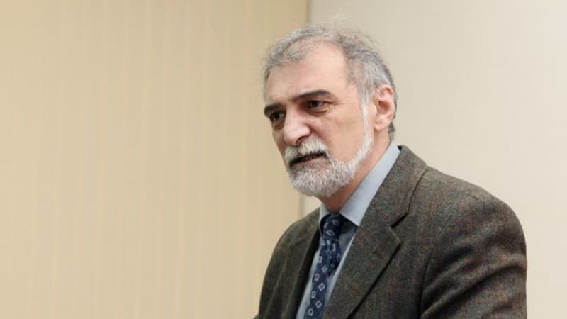Hikmət Hacızadənin vəfatından bir il ötdü – Oğlu yazdı