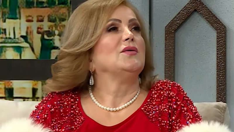 Əməkdar artist istirahət mərkəzini yarım milyona satır
