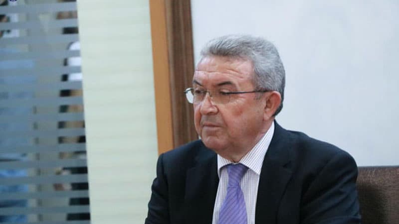 Sabiq nazir: “Gülürdülər ki, Misir müəllim yeməyini özü ilə götürür”