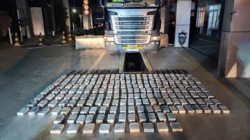 Azərbaycana 26 milyon manatlıq heroin keçirmək istədilər (VİDEO)