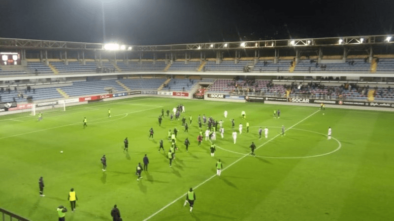 "Neftçi"nin futbolçusu ilə azarkeşlər arasındakı insidentin detalları bəlli oldu