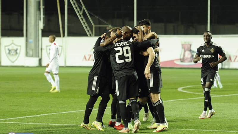 “Qarabağ” “Başakşəhər” və “Nitsa”nı keçdi