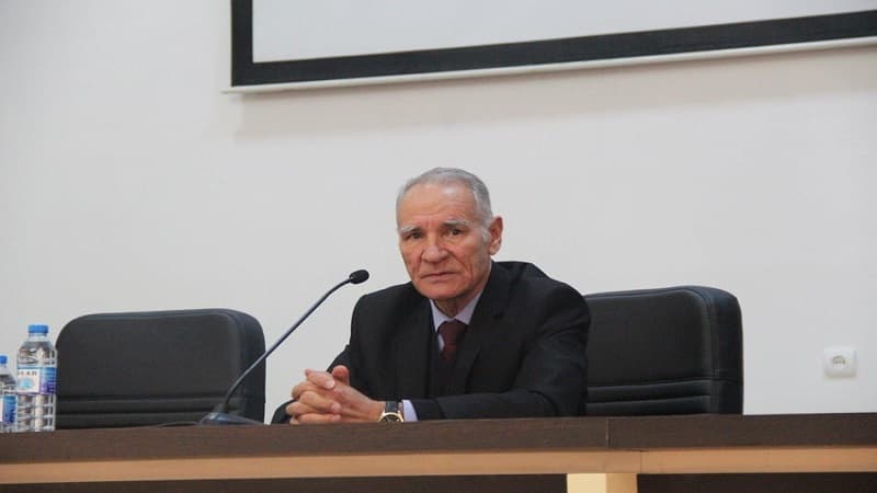 Koronavirusa yoluxan xalq artistinin son durumu açıqlandı