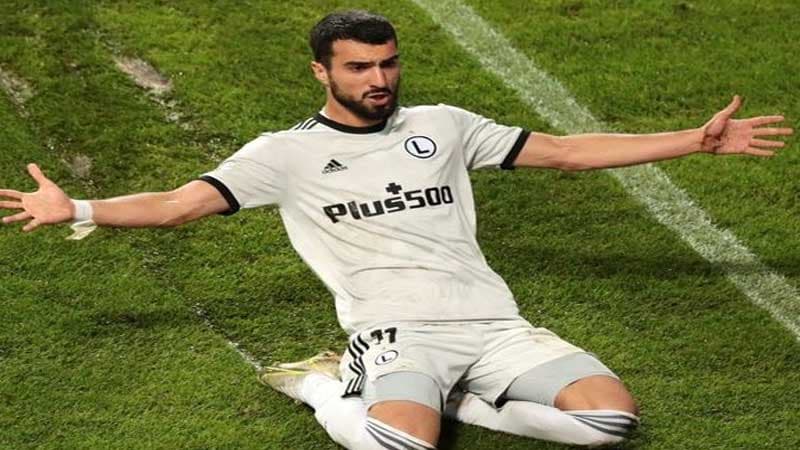 Mahir Emrelinin döyülməsi ilə bağlı klubundan açıqlama
