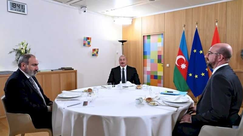 Belçikada Azərbaycan, Ermənistan və Aİ Şurası liderlərinin görüşü başladı (FOTO)
