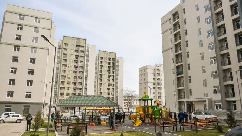 İpoteka Fondu vətəndaşlara hansı ünvanlarda mənzillər təklif edir?