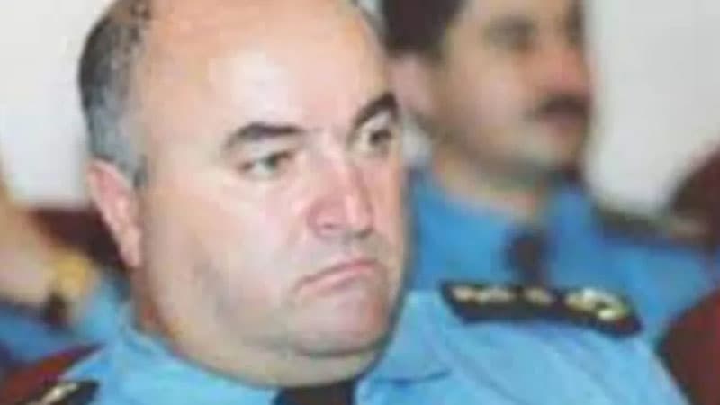 Əlif Hacıyevin polis rəisi olmuş qardaşının adı 24 yaşlı qızın qətlində də hallanırdı 