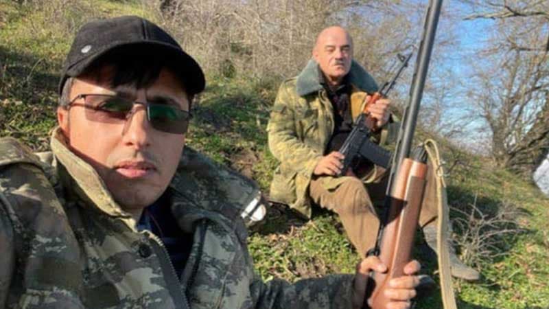 Silahla foto paylaşan nazirlik əməkdaşları barədə rəsmi açıqlama