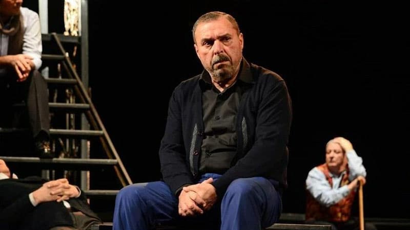 Əməkdar artist niyə vəfat edib? - "Masa arxasında vəziyyəti pisləşib..."