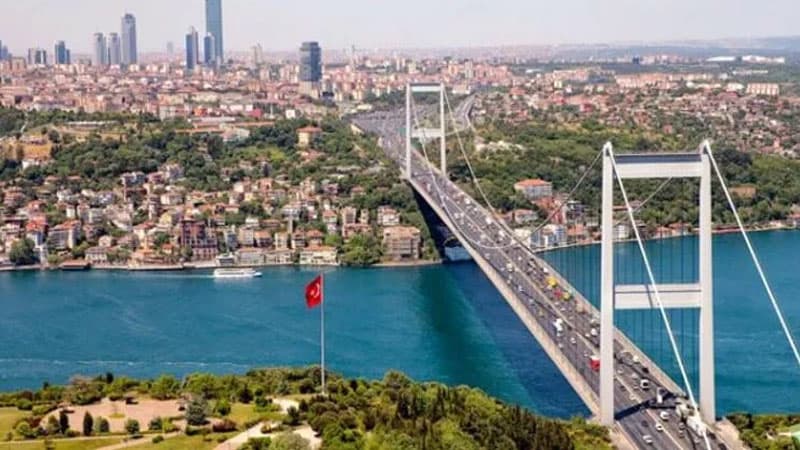 İstanbul boğazı bağlandı