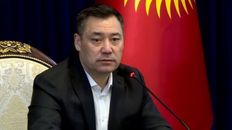 Qırğızıstan Prezidenti Azərbaycandakı səfirinə şiddətli töhmət elan etdi
