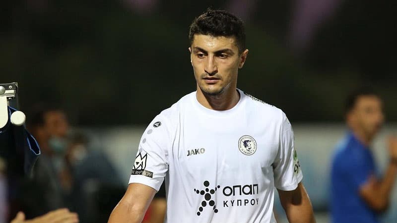 Araz Abdullayev klubsuz qaldı