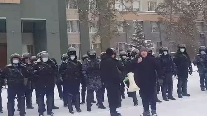 Qazax diasporası: Rusiyanın Qazaxıstana hərbi müdaxiləsi xalis işğaldır