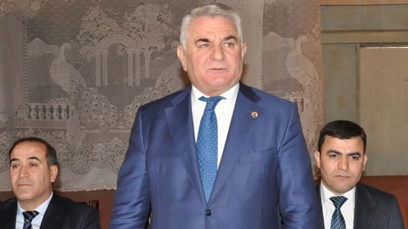 Koronavirusa yoluxan sabiq icra başçısının səhhəti necədir? - Nazirlik açıqladı