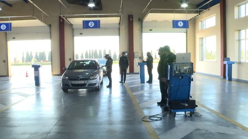 Texniki baxışa gətirilən 285 avtomobildə uyğunsuzluq aşkarlanıb (VİDEO)