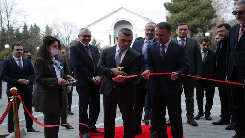 “Bank Respublika” Şəkidə müasir konseptdə yeni filial açdı
