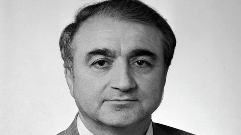 Əbrürrəhman Vəzirov vəfat etdi