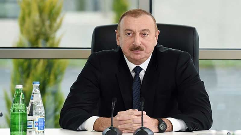 Prezident media nümayəndələrinə səsləndi: “Bəzi xoşagəlməz hallar haqqında sizdən öyrənirəm”